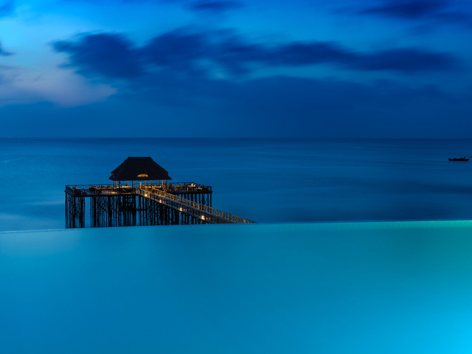 Sea Cliff Resort & Spa