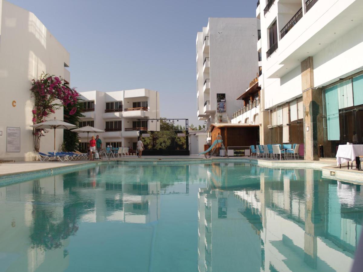 Marlin Inn Azur Resort
